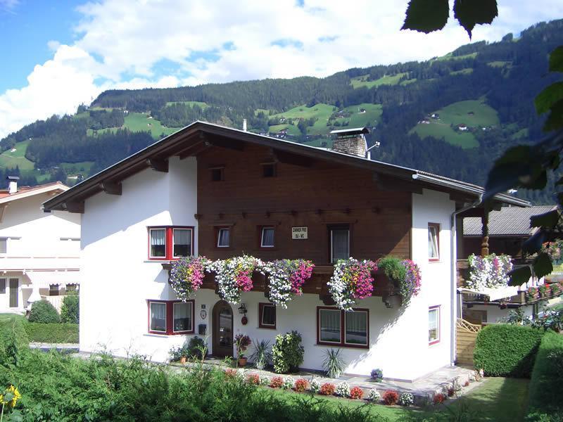 Gaestehaus Geisler Maison d'hôtes *